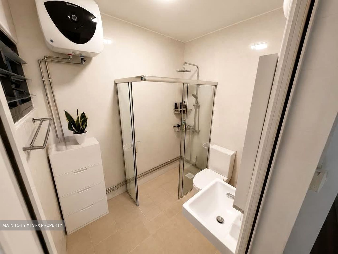 Blk 355 Yishun Jasmine (Yishun), HDB Executive #555296021